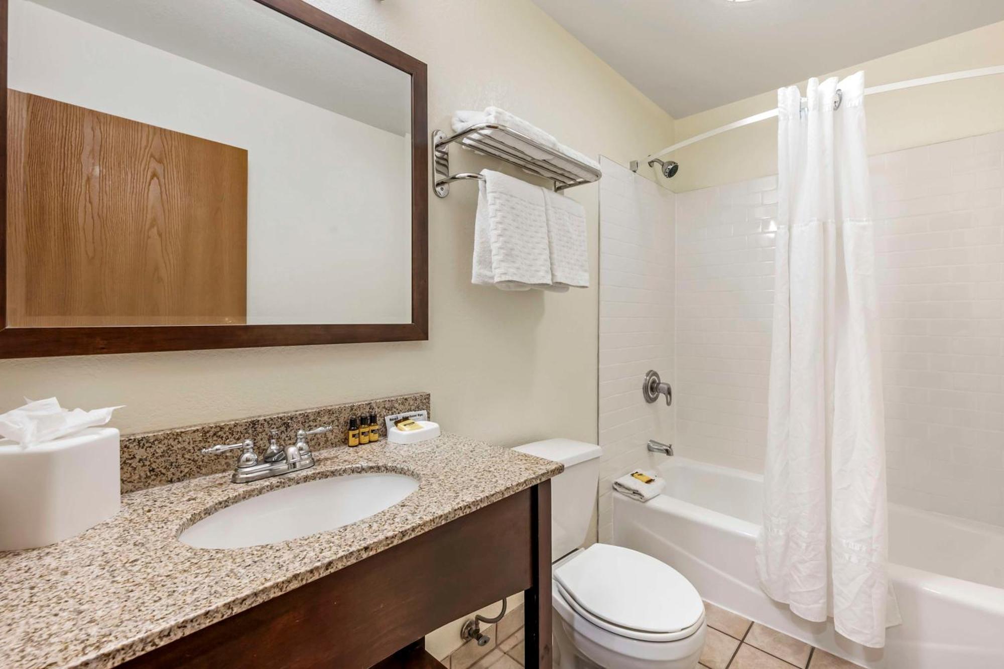 Best Western Plus Eagle Vail Airport Exterior foto