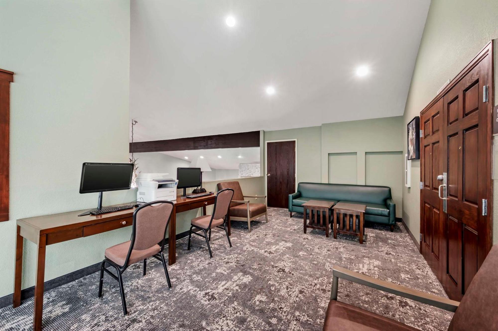 Best Western Plus Eagle Vail Airport Exterior foto