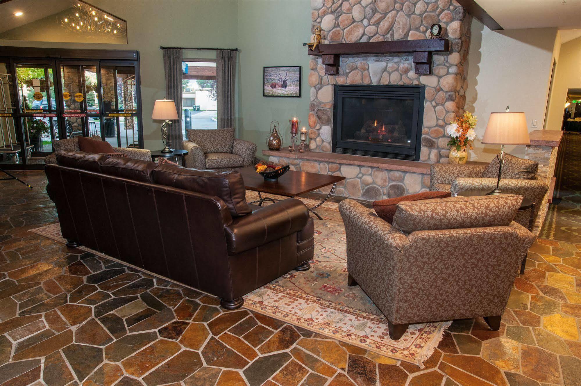 Best Western Plus Eagle Vail Airport Exterior foto